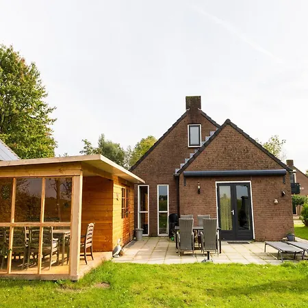 Beautiful Detached House With Large Garden Inewijk *