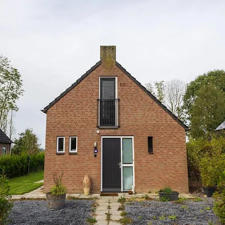 Beautiful Detached House With Large Garden Inewijk *