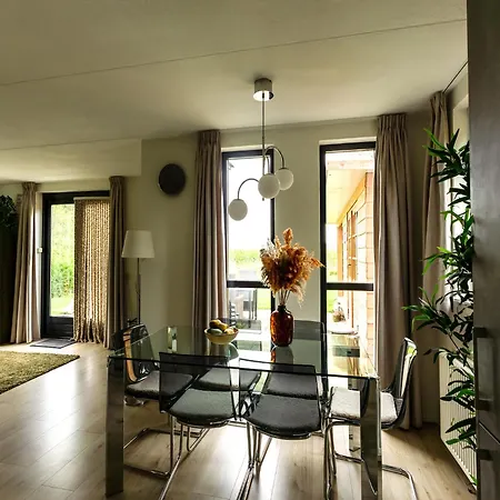 Beautiful Detached House With Large Garden Inewijk *