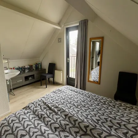 Beautiful Detached House With Large Garden Inewijk Ferienhaus *