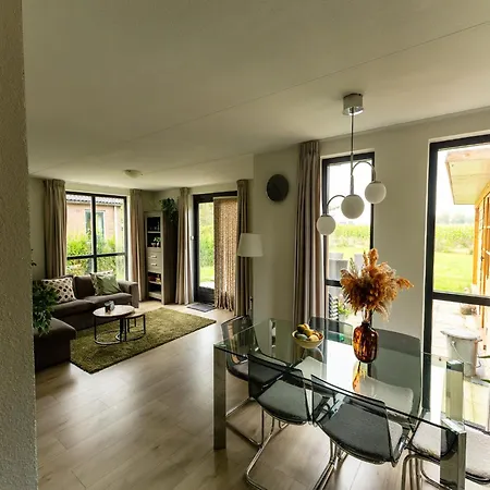 Beautiful Detached House With Large Garden Inewijk